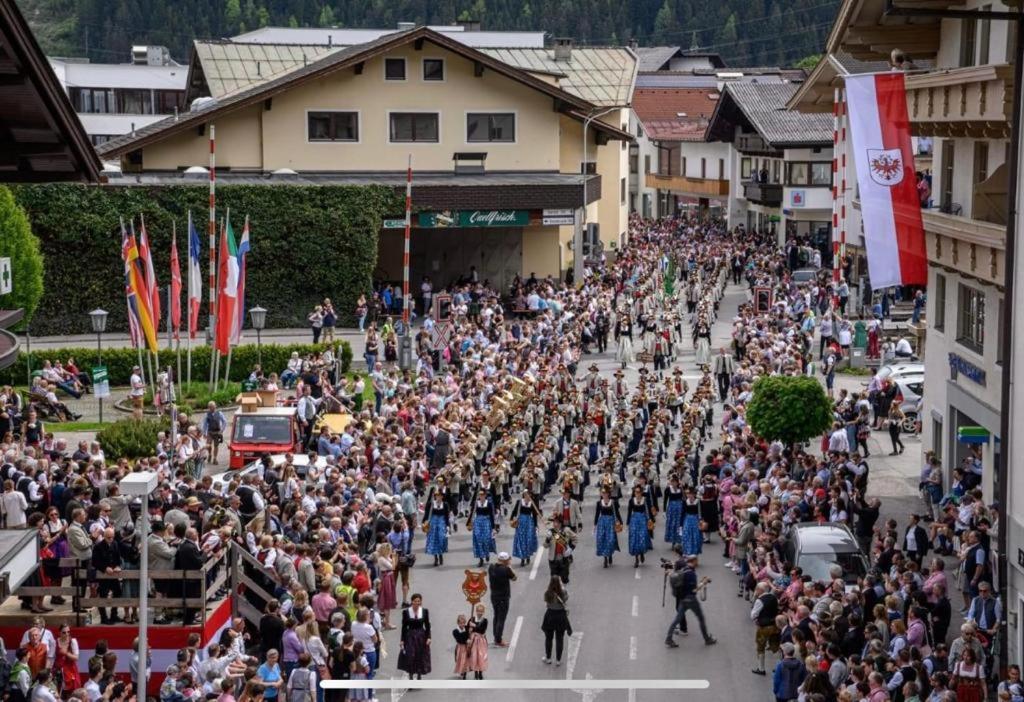 Gasthof Hotel Kirchenwirt Zell am Ziller Luaran gambar