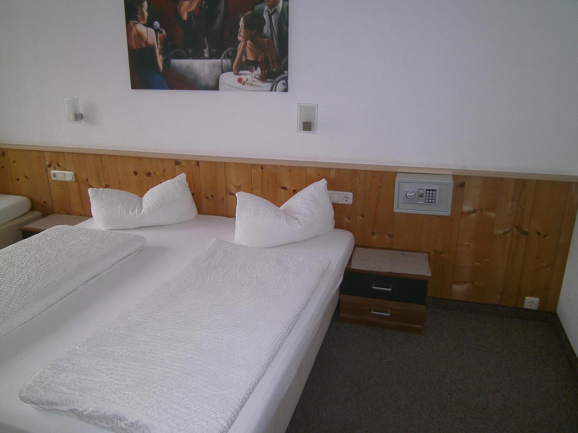 Gasthof Hotel Kirchenwirt Zell am Ziller Luaran gambar