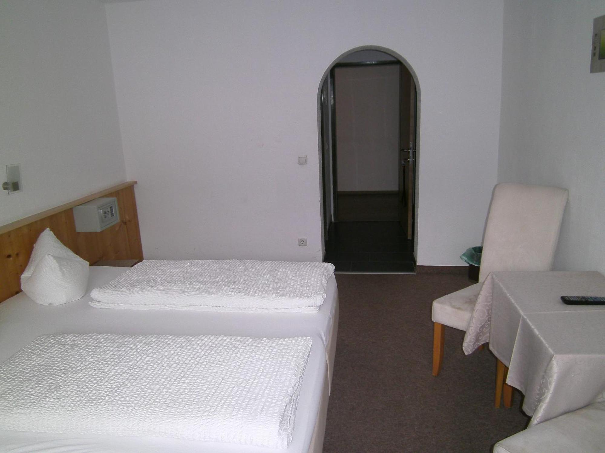 Gasthof Hotel Kirchenwirt Zell am Ziller Luaran gambar