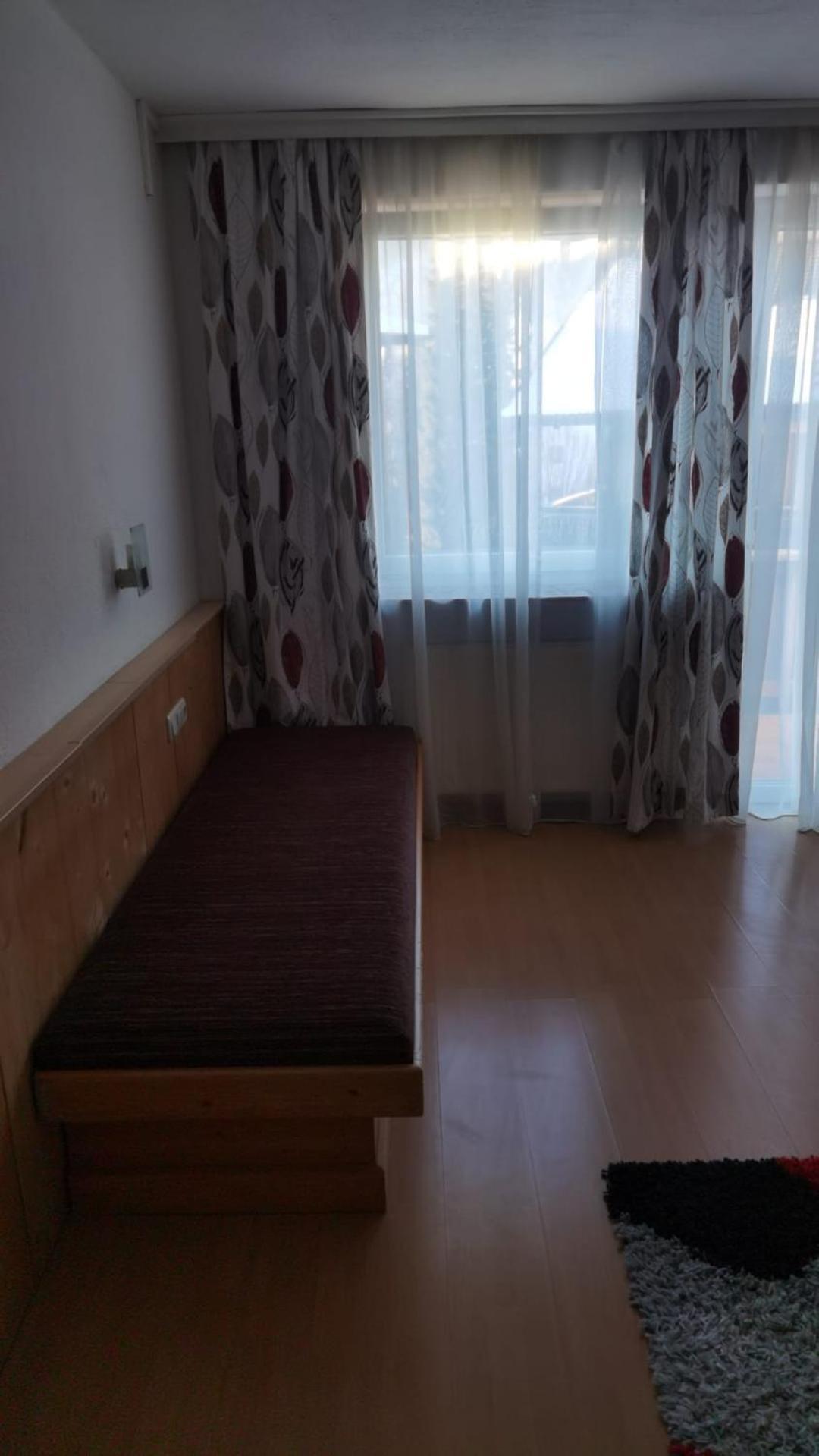 Gasthof Hotel Kirchenwirt Zell am Ziller Bilik gambar